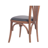 La chaise de restaurant en bois LEGEND assise en éco-cuir noir
