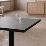 Table De Bistrot ALFA S 68x68 gris cendré avec bord noir mat