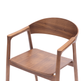 La chaise de restaurant en bois ARDEN noyer
