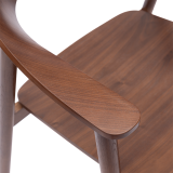 La chaise de restaurant en bois HORIZON noyer