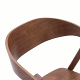 La chaise de restaurant en bois FUTURA noyer