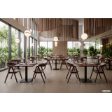 La chaise de restaurant en bois FUTURA smoky