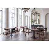 La chaise de restaurant en bois HORIZON noyer