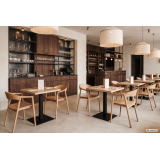 La chaise de restaurant en bois ARDEN naturel