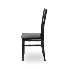La chaise CHIAVARI TIFFANY noir